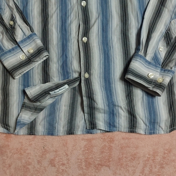Tommy Bahama Men's GRAY BLUE WHITE Stripe 100% Tencel Button Down Size XL - Picture 2 of 9